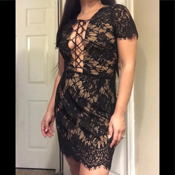 TOBI black lace dress Sz L - Picture 2 of 5